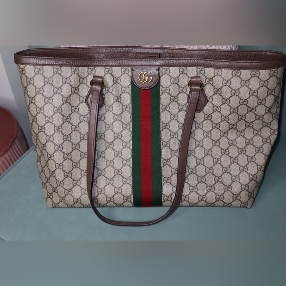GUCCI OPHIDIA GG MEDIUM TOTE